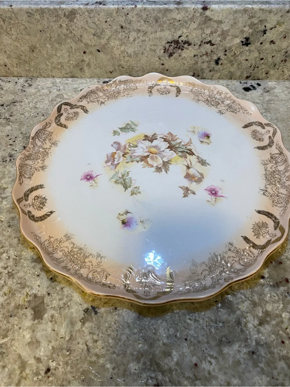 Porcelain Floral‎ Scalloped Serving Plate in Pink and Gold